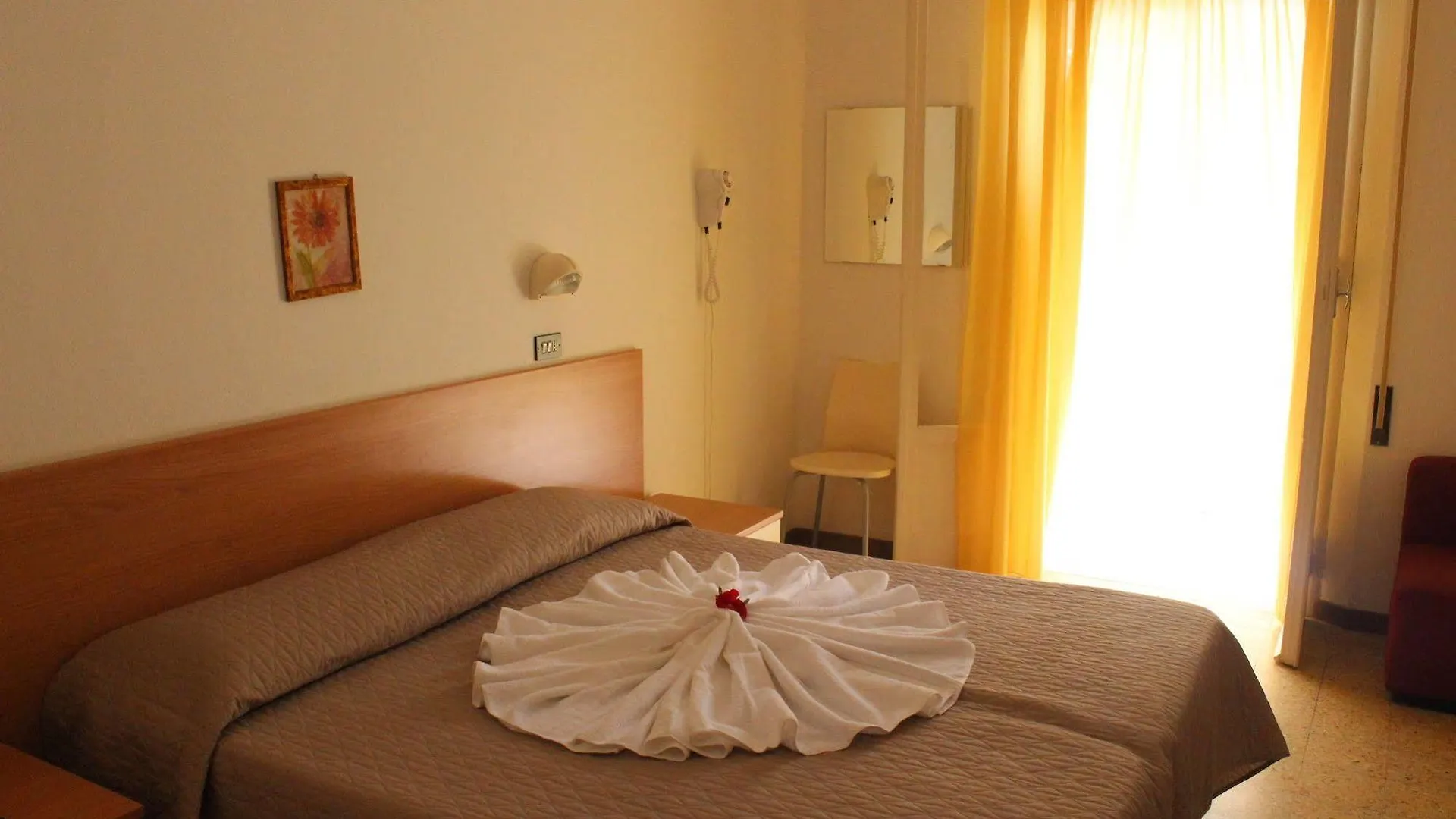 Hotel La Pergola Беллария-Иджеа-Марина