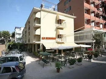 Hotel La Pergola Bellaria-Igea Marina 3*,  Italy