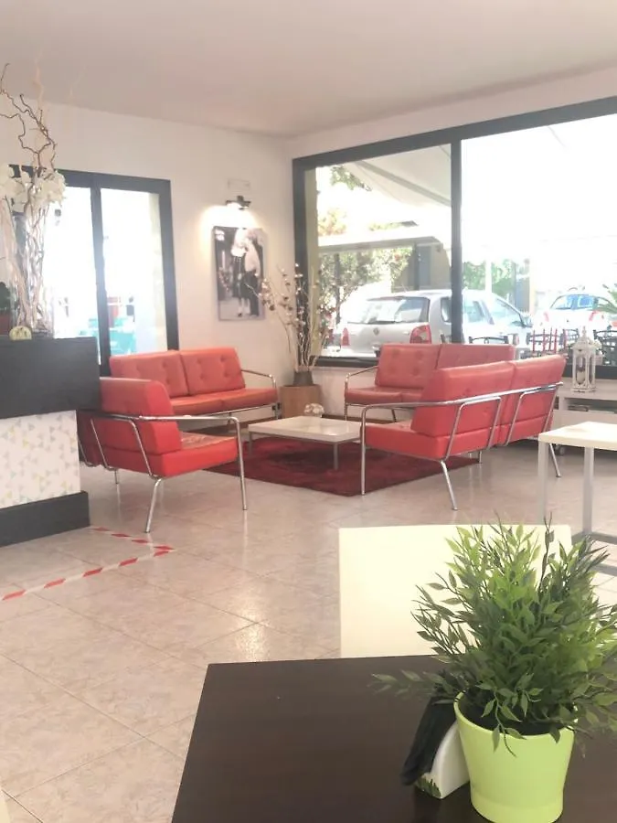Hotel La Pergola بيلاريا-إيجيا مارينا