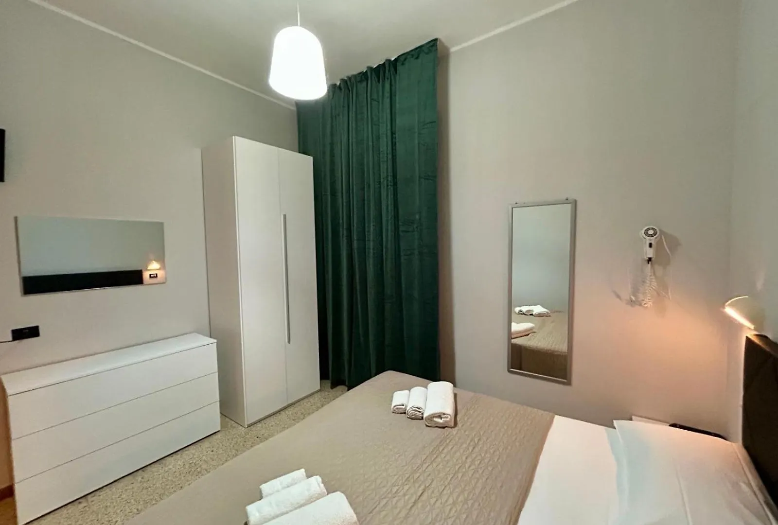 Hotel La Pergola بيلاريا-إيجيا مارينا